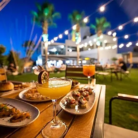 Hotel Palmonte & Kyrenia (Northern Cyprus)